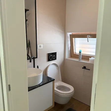 بيت للعطل Charming House In
