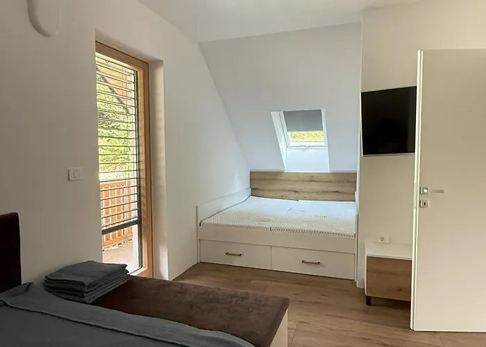 Charming House In גוזד מרטולז'ק