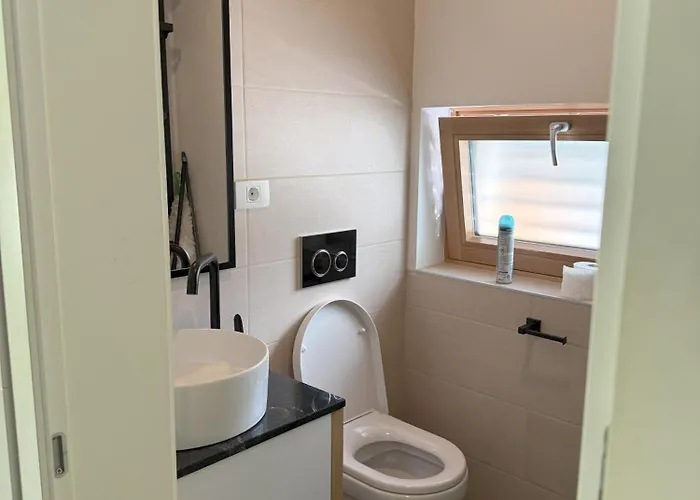 בית נופש Charming House In